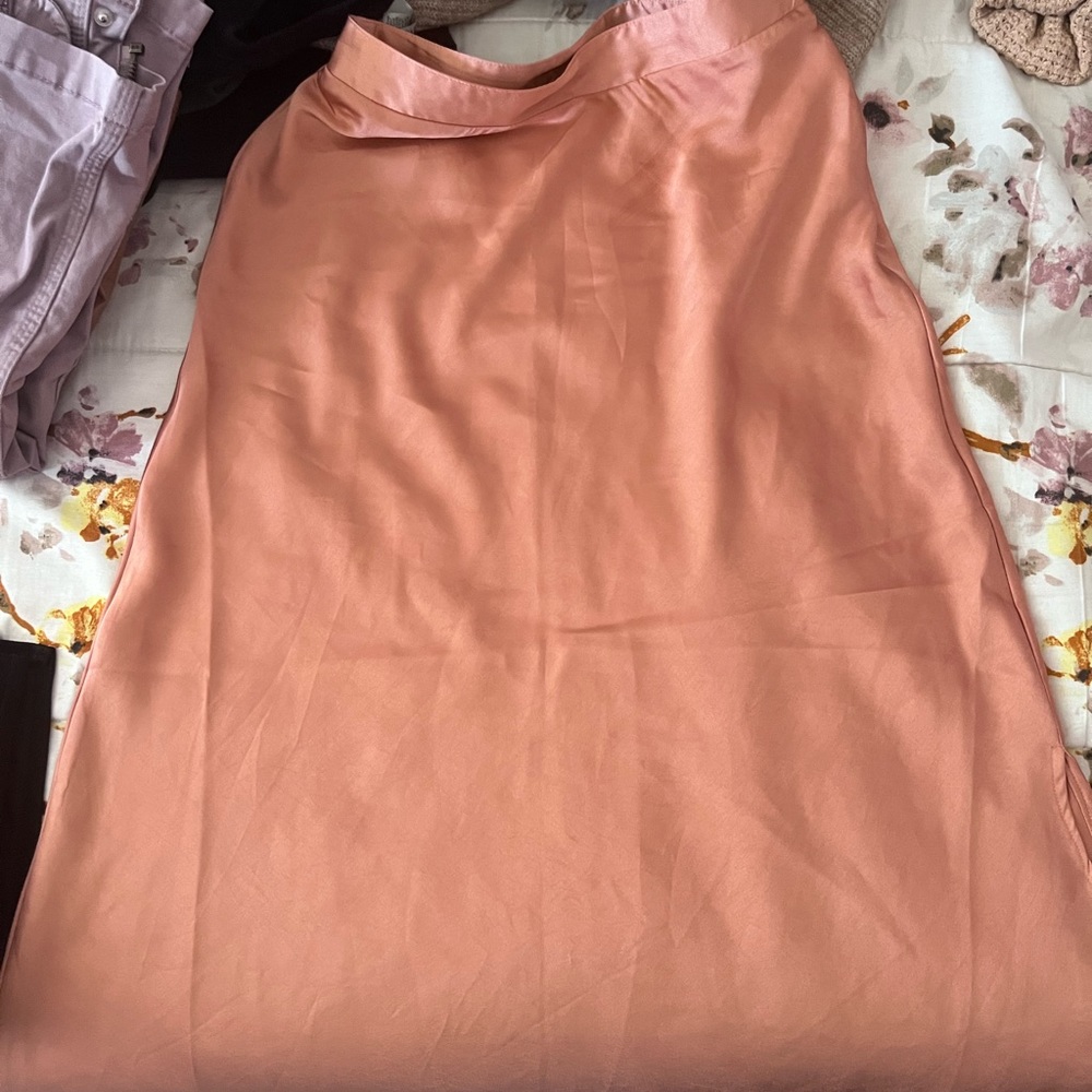 MIDI skirt